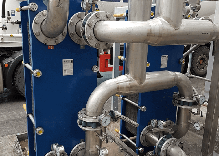 picture of heat exchangers and piping